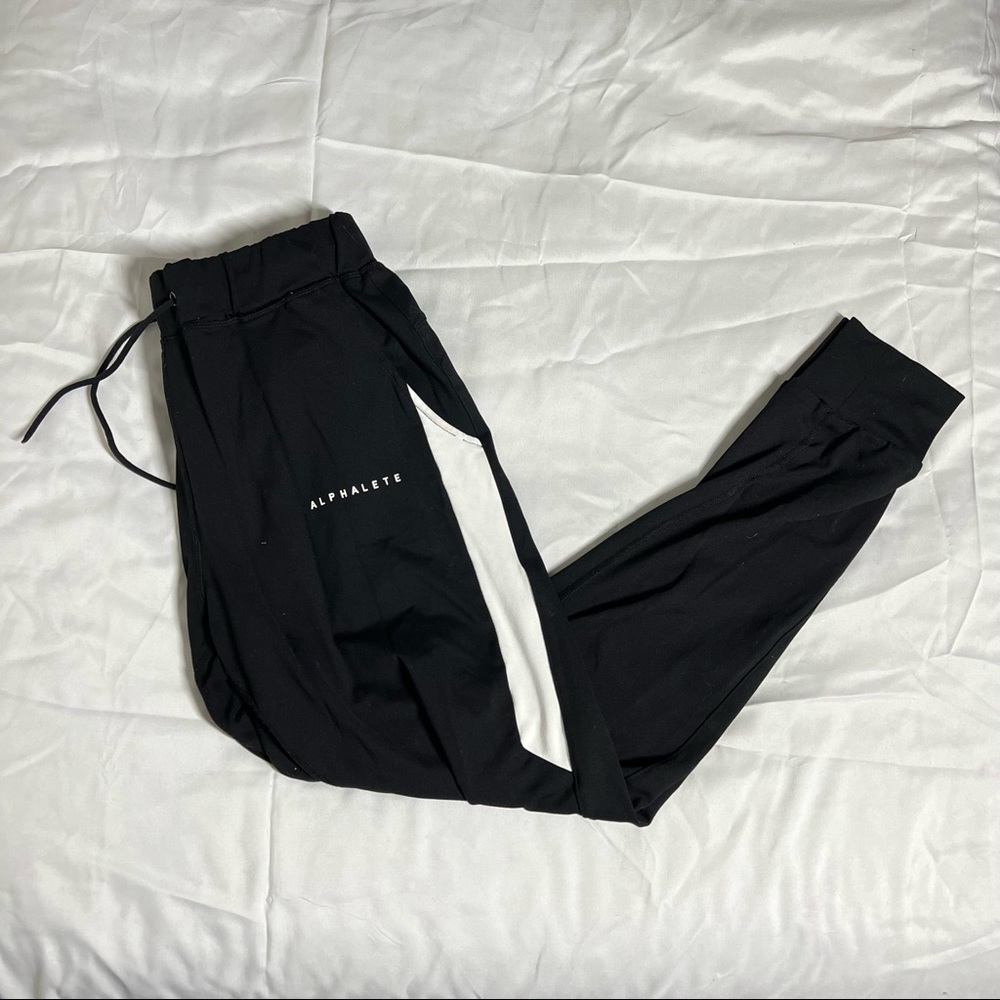 ALPHALETE Quad Joggers Men’s Size Medium
